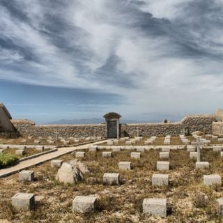 Nécropole nationale des îles Lavezzi
