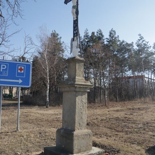 Kříž na cestě ze Skryjí