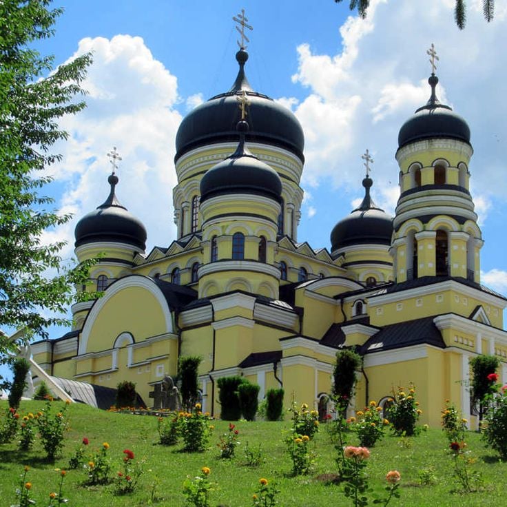 Monasterio Hîncu