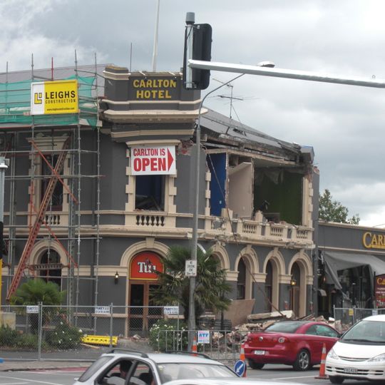 Carlton Hotel