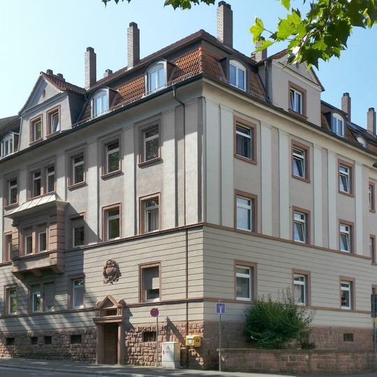 Mietwohnhaus