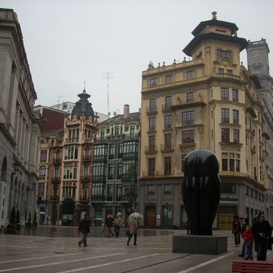 Culis monumentalibus