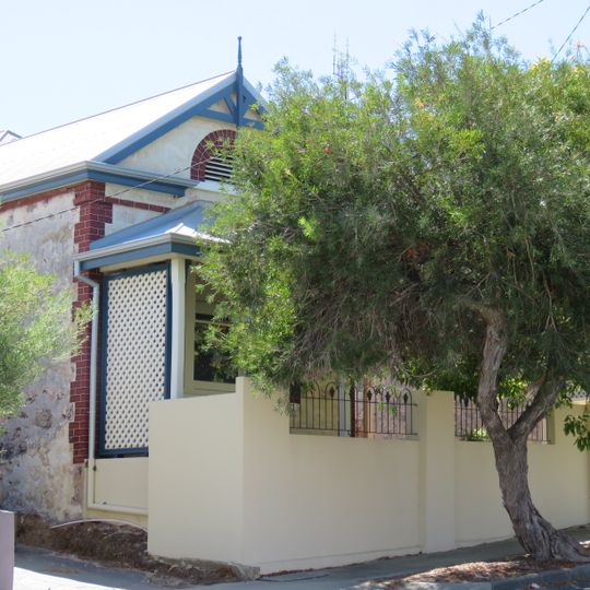 House, 20 Fothergill Street