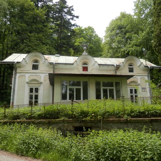 Vila Orol, liečebný dom Orlík