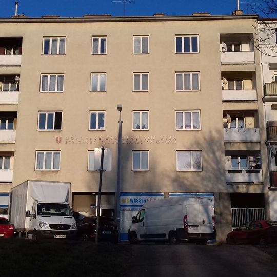 Wohnhausanlage Wehlistraße 307