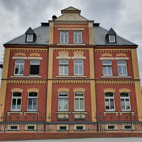 Wohnhaus mit Einfriedung Seminarstraße 11
