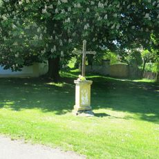 Kříž u hřbitova ve Vilémově