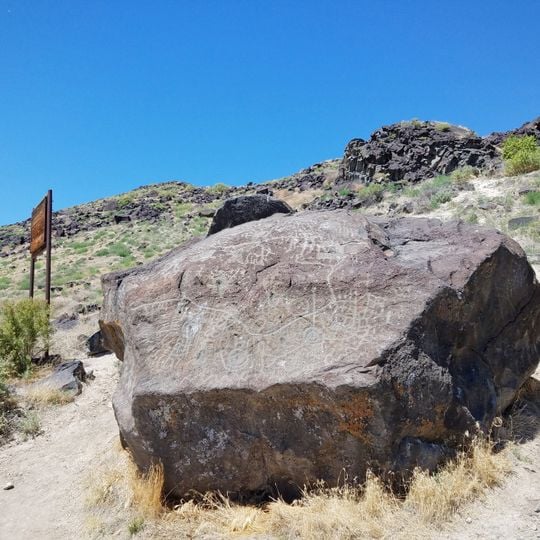 Map Rock Petroglyphs Historic District