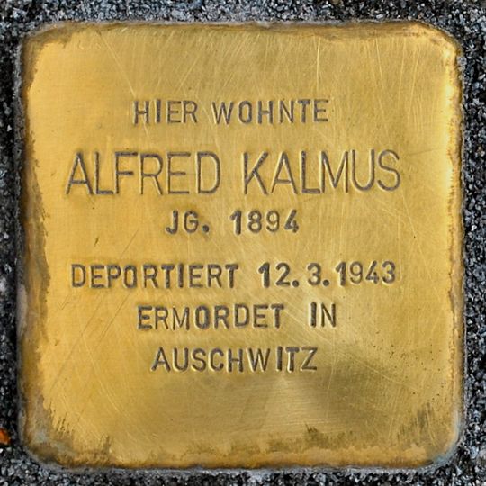 Stolperstein en memoria de Alfred Kalmus