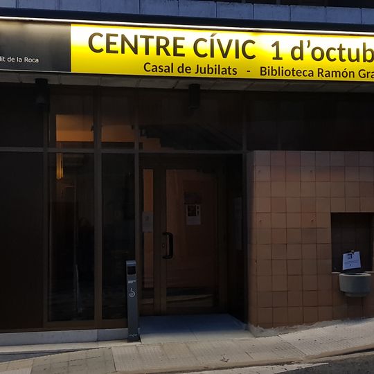 Biblioteca Ramón Grabolosa i Puigredon