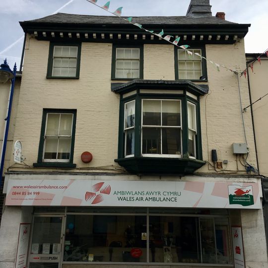 No.13 Frogmore Street, Abergavenny