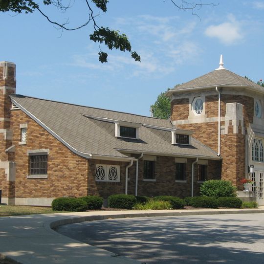 Porter Pool Bathhouse