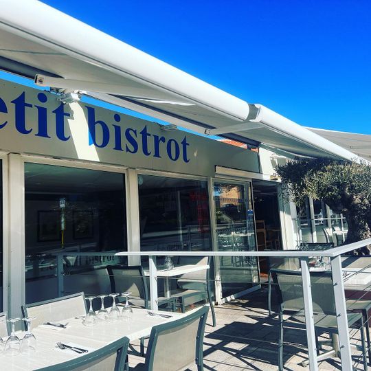 Le Petit Bistrot