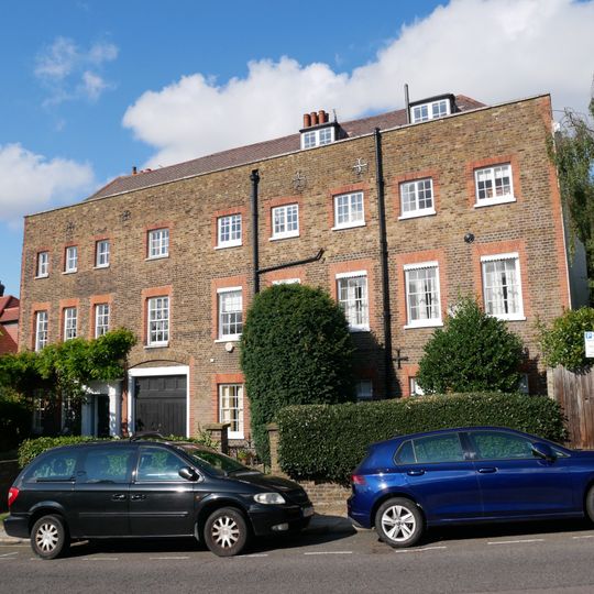 111 And 115, Maze Hill Se10