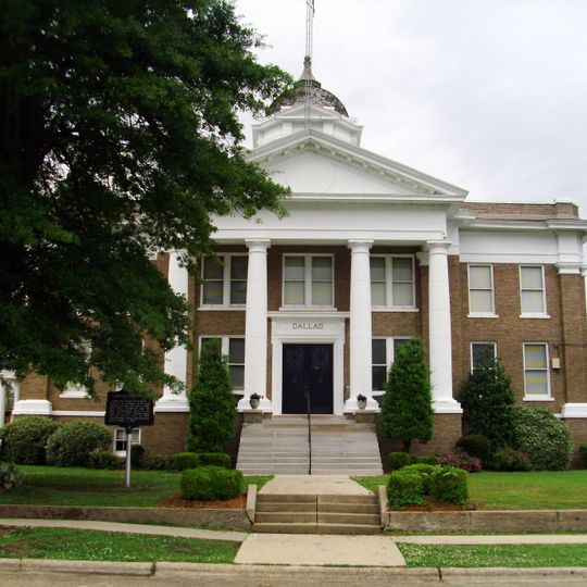 Dallas County Courthouse