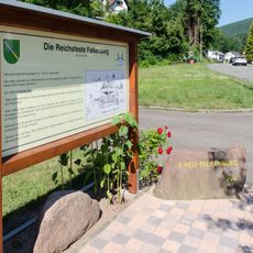 Ritterstein 45 "R. Neu-Falkenburg"