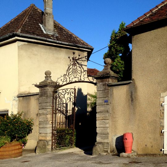 Maison de la Familiarité