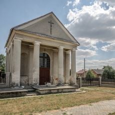 Kaplica grobowa rodziny Mieroszewskich w Obiechowie