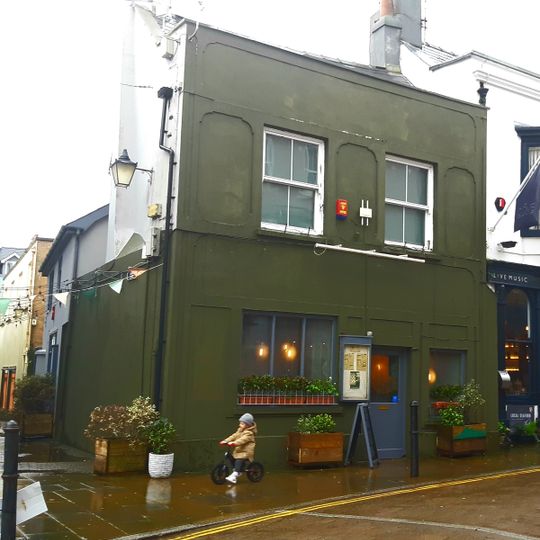 15, High Street, Tenby