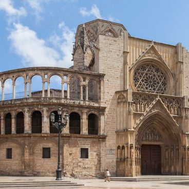 Guía de sitios históricos y monumentos de Valencia