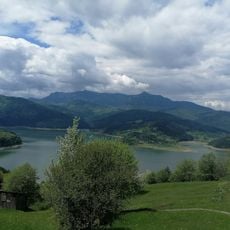 Lake Izvorul Muntelui