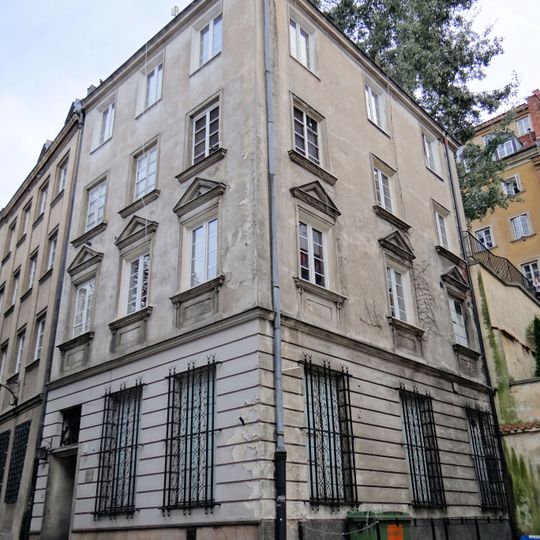 37, Brzozowa Street in Warsaw