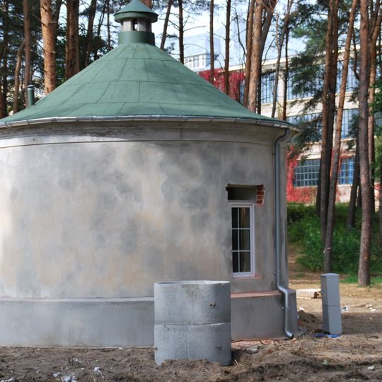Stacja elektryczna, tzw. Rotunda