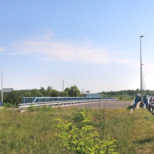 Most jižní větve Jižní spojky přes železniční tratě do Malešic