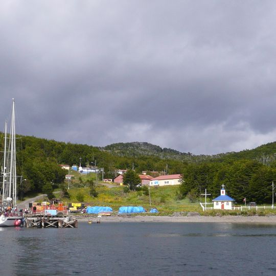 Puerto Toro
