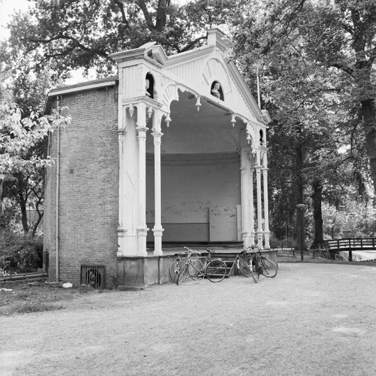 Muziekkoepel Prinsentuin