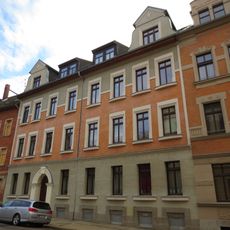 Mietshaus in geschlossener Bebauung; Kanalstraße 11