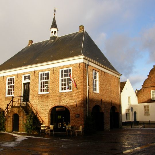 Voormalig schepenhuis
