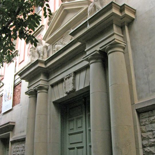 Grup Escolar Milà i Fontanals