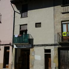 Habitatges al carrer del Remei, 8-10