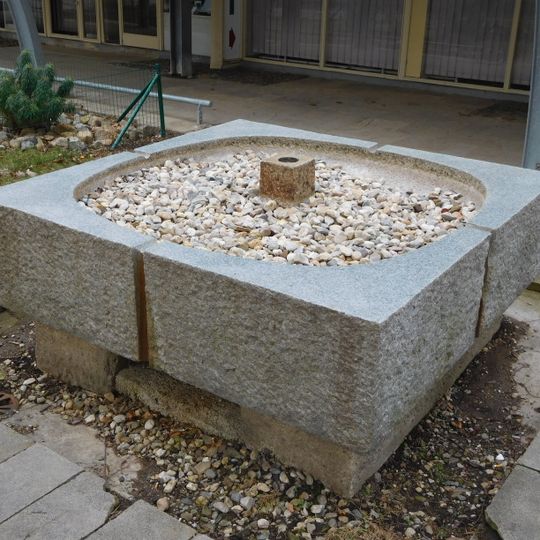 Fountain at Pujmanové street