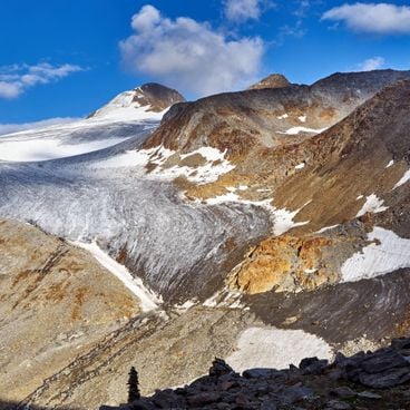 Region Trentino-Włochy Południowe: stare miasta, alpejskie jeziora i Dolomity