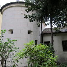 Turm der Stadtbefestigung und Reste der Stadtmauer