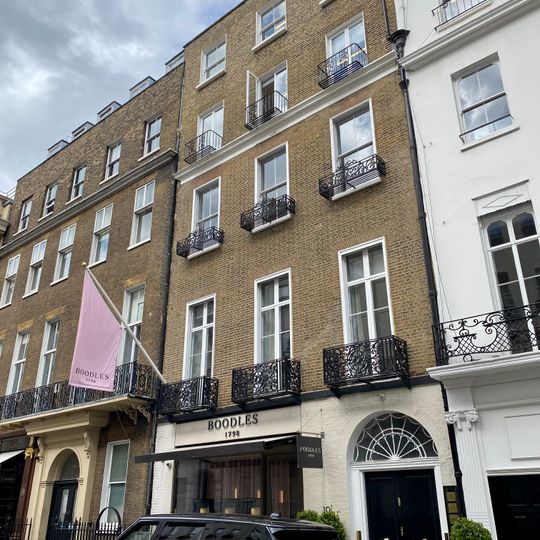 19, Albemarle Street W1