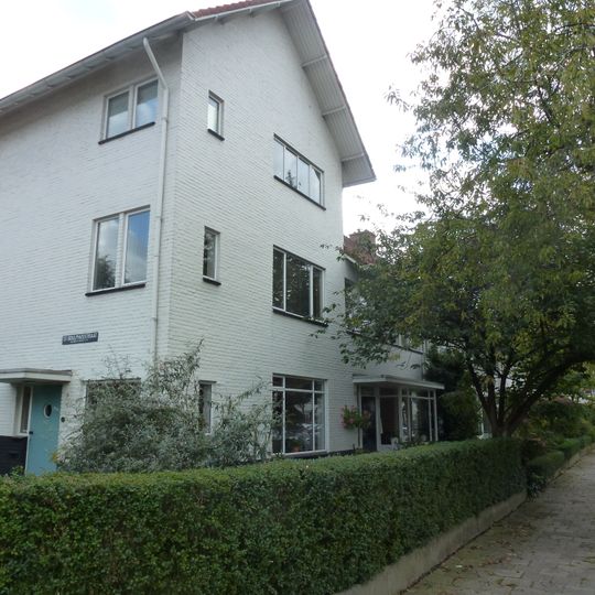 Witte Dorp: rij tweelaags panden