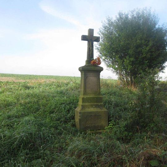 Kříž jižně od Odlezel
