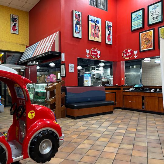 Fuddruckers