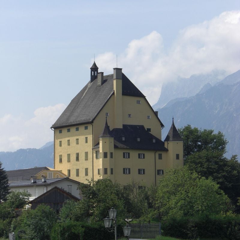 Schloss Goldenstein - Castillo patrimonial en Elsbethen, Austria