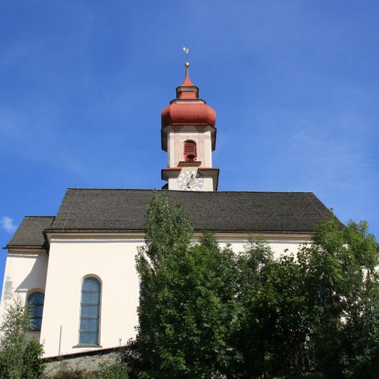 Maria Unbefleckte Empfängnis with St. Barbara's Chapel and cemetery