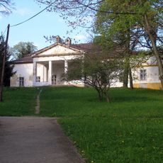 Kúria s areálom, kúria