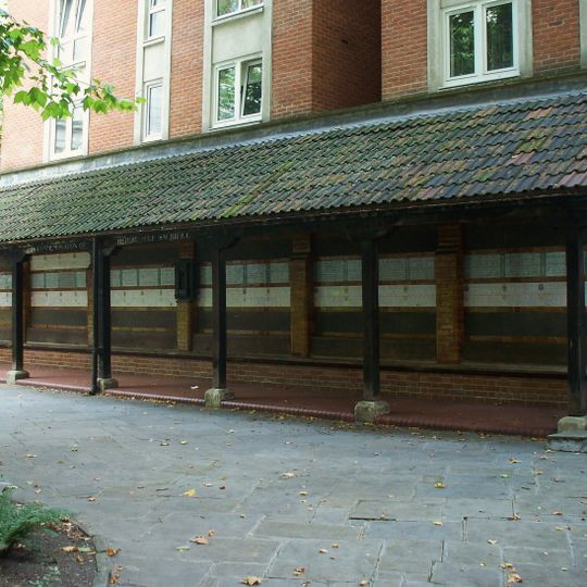 Memorial to Heroic Self-Sacrifice