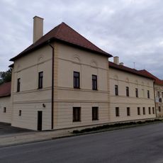 Ostratický kaštieľ, kaštieľ I.