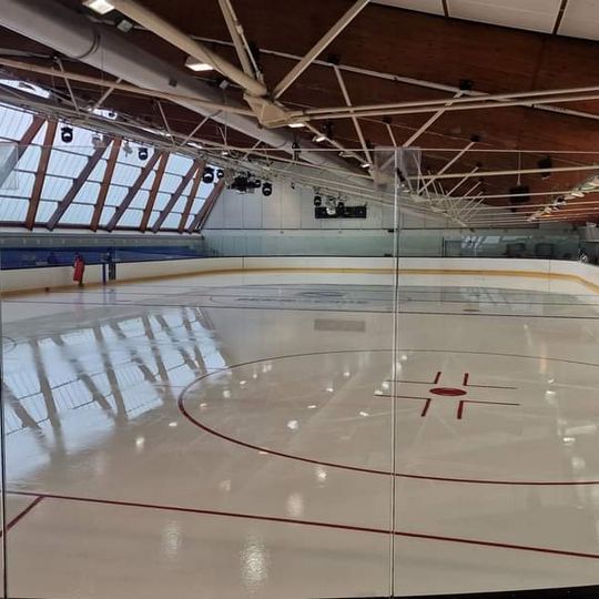 Patinoire de Mantes-la-Jolie