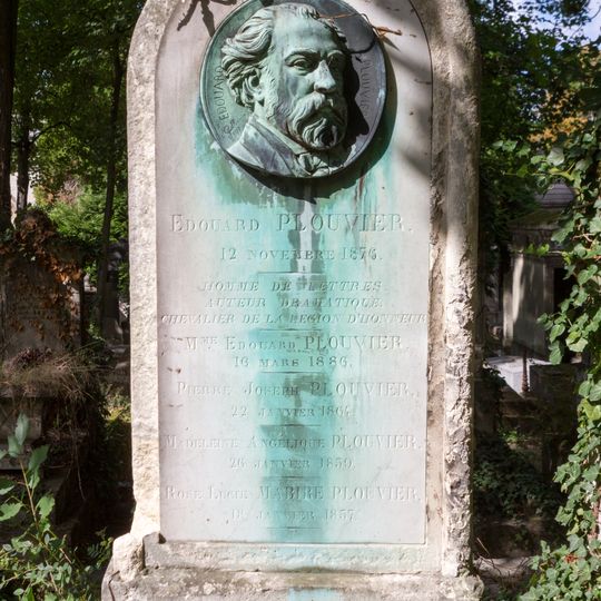 Grave of Plouvier