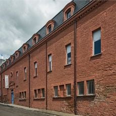 Hôtel, 8 rue Despeyrous