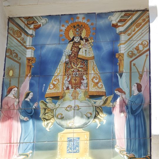 Retablo cerámico de la Virgen de los Desamparados